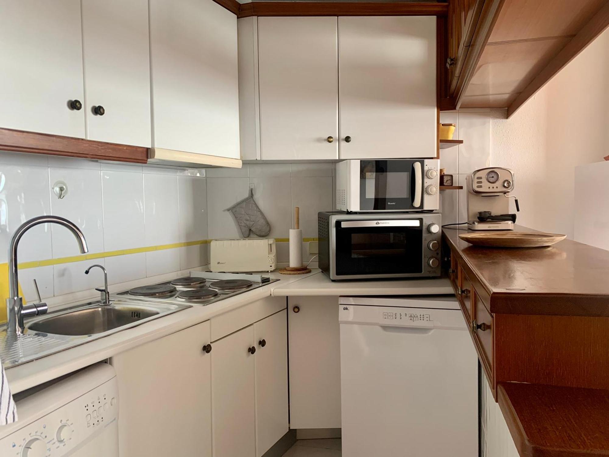 Sea View Apartment Торевьиа Экстерьер фото